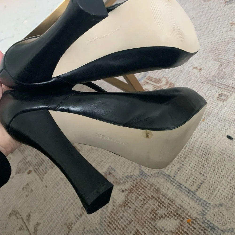 New BCBG Generation Black Heels sz 38.5 - Picture 6 of 6